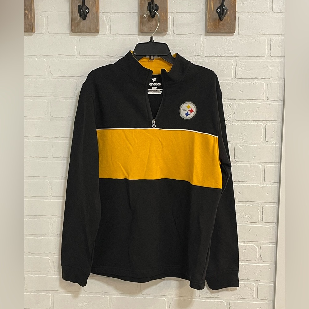 Men’s Fanatics 1/4 zip Steelers sweatshirt size M